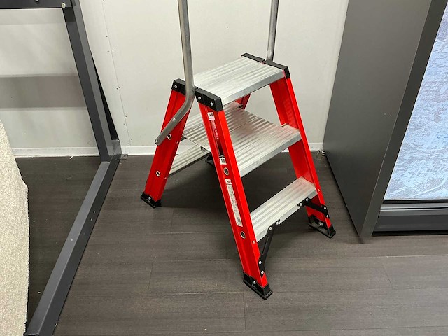 Kelfort - uitzettrap - afbeelding 2 van  3