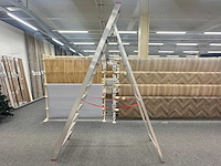 Kelfort - uitzettrap - afbeelding 1 van  4