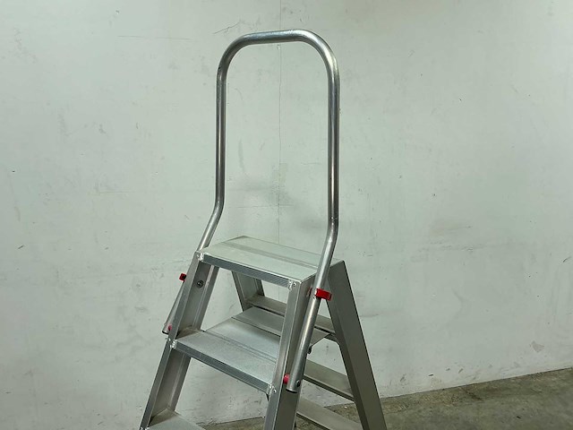 Kelfort - uitzettrap - afbeelding 2 van  2