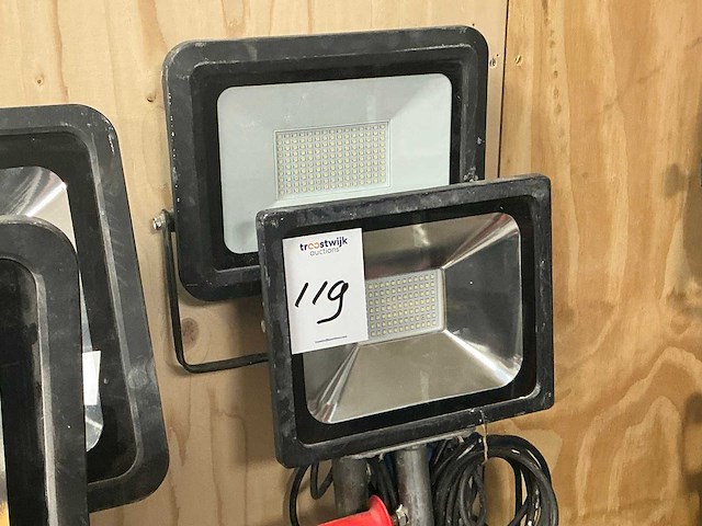 Kelfort bouwlamp op statief (2x) - afbeelding 1 van  4