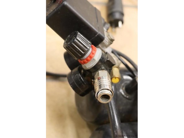 Kelfort luchtcompressor ecu 201, 1100w - afbeelding 6 van  7