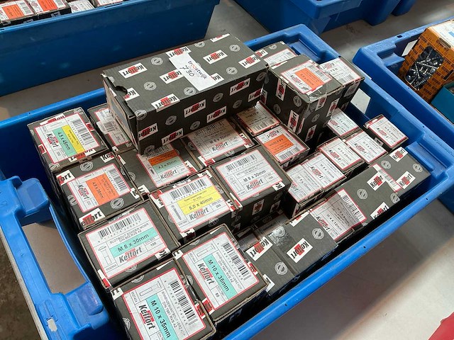 Kelfort plaatschroef en metaalschroef - afbeelding 1 van  6