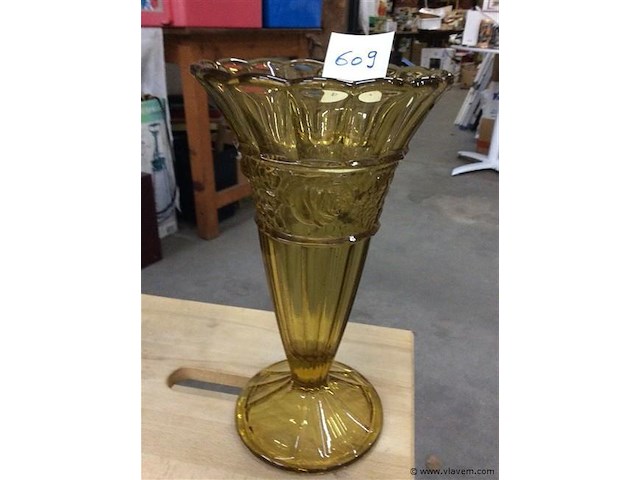 Kelkvaas - afbeelding 1 van  3