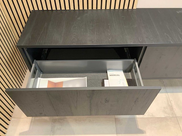 Keller - bronx ebony - televisiemeubel 275x44 cm - afbeelding 3 van  5