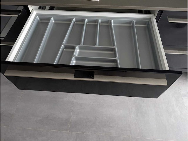 Keller - keuken met bauknecht apparatuur - afbeelding 24 van  26