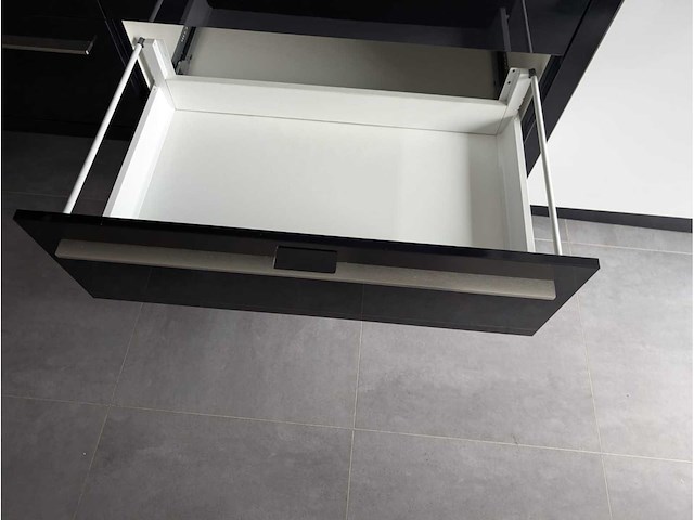 Keller - keuken met bauknecht apparatuur - afbeelding 8 van  26
