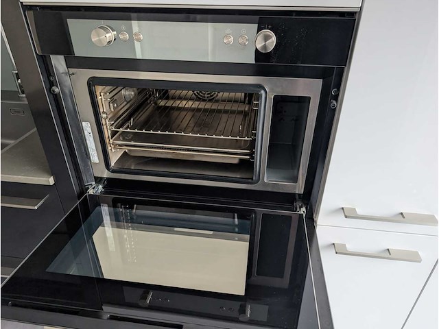 Keller - keuken met bauknecht apparatuur - afbeelding 11 van  26