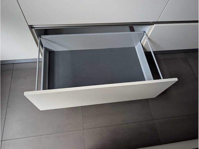 Keller - keuken met pelgrim apparatuur - afbeelding 2 van  43