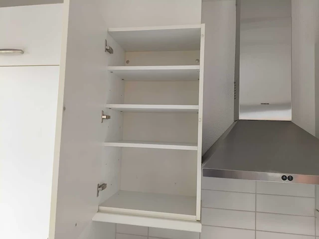 Keller - keuken met siemens apparatuur - afbeelding 3 van  21