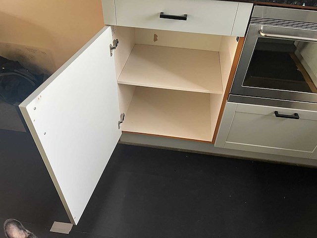 Keller - keuken - afbeelding 10 van  27