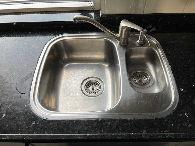 Keller - keuken - afbeelding 14 van  27