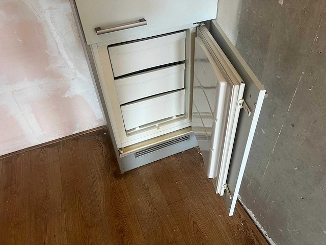 Keller - keuken - afbeelding 19 van  27