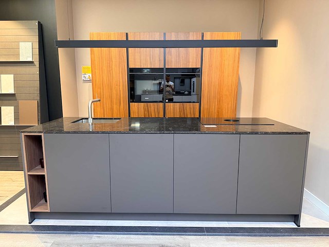 Keller - showroomkeuken (c) - afbeelding 9 van  14