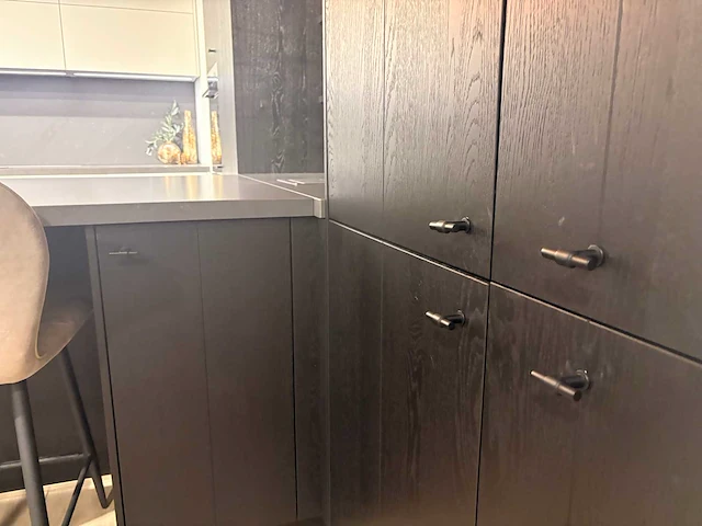 Keller - showroomkeuken met apparatuur - afbeelding 8 van  20