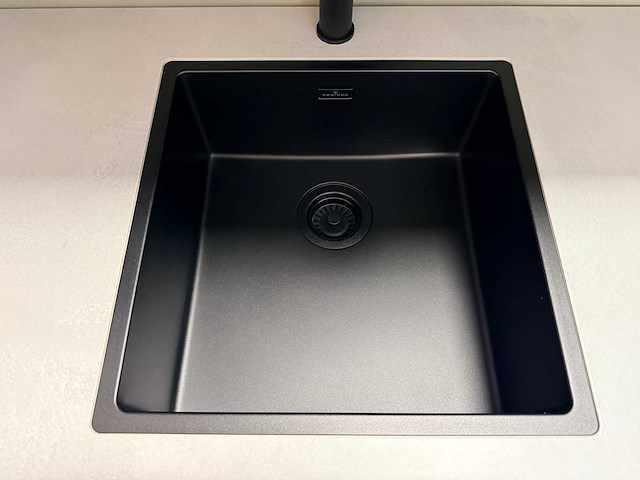 Keller - showroomkeuken met atag apparatuur - afbeelding 14 van  40
