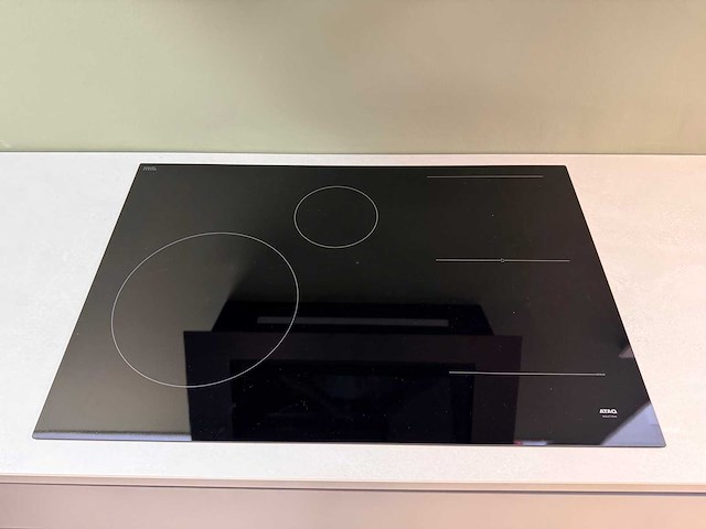 Keller - showroomkeuken met atag apparatuur - afbeelding 25 van  40