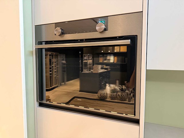 Keller - showroomkeuken met atag apparatuur - afbeelding 39 van  40