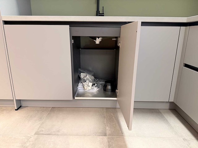 Keller - showroomkeuken met atag apparatuur - afbeelding 10 van  38