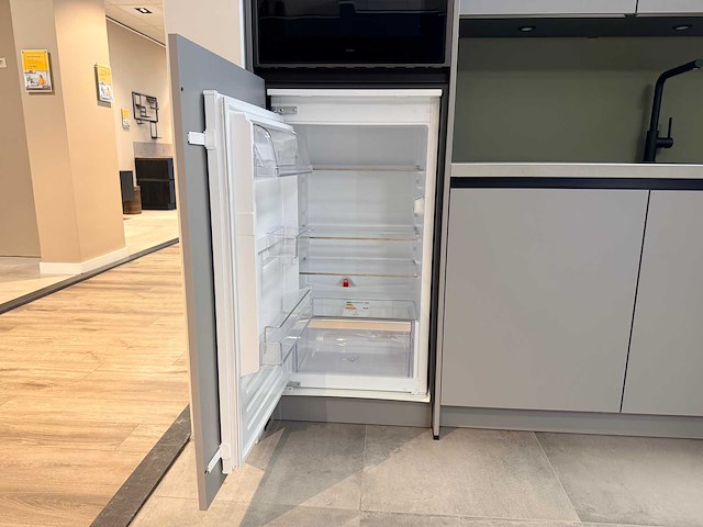 Keller - showroomkeuken met atag apparatuur - afbeelding 36 van  38