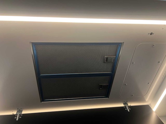 Keller - showroomkeuken met bosch/siemens apparatuur - afbeelding 31 van  37