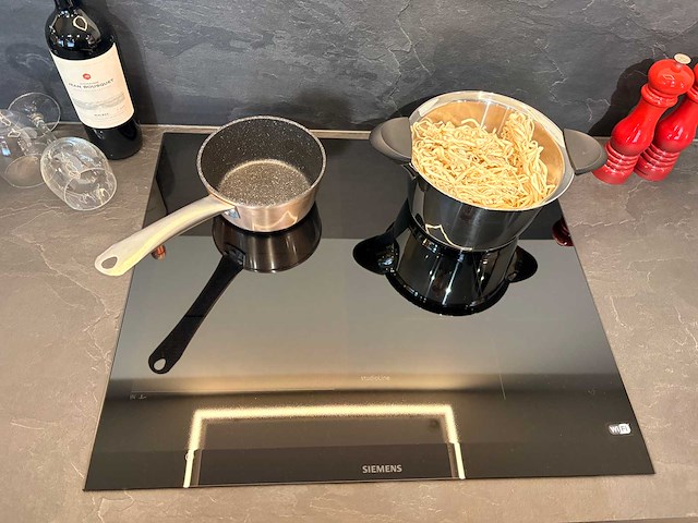 Keller - showroomkeuken met bosch/siemens apparatuur - afbeelding 3 van  43