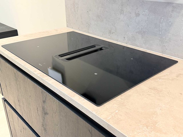 Keller - showroomkeuken met pelgrim apparatuur - afbeelding 7 van  37