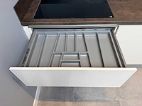 Keller - showroomkeuken met siemens apparatuur - afbeelding 14 van  37