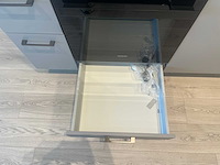 Keller - showroomkeuken met siemens studioline apparatuur - afbeelding 4 van  27