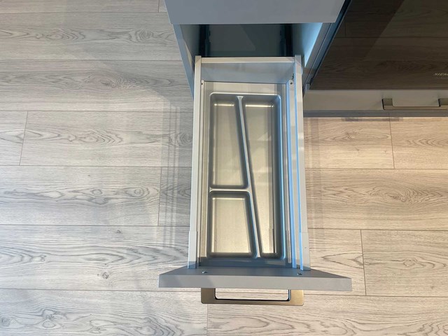 Keller - showroomkeuken met siemens studioline apparatuur - afbeelding 22 van  27