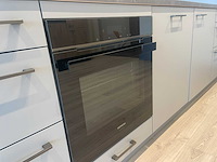 Keller - showroomkeuken met siemens studioline apparatuur - afbeelding 27 van  27