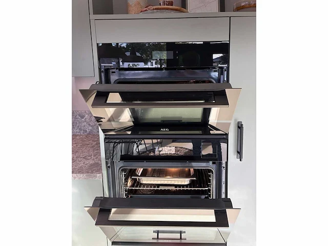 Keller bolton saliegroen - showroom keuken - afbeelding 3 van  14