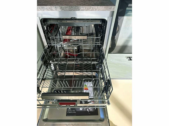 Keller bolton saliegroen - showroom keuken - afbeelding 12 van  14