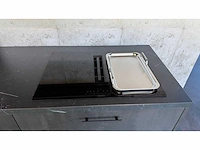 Keller bolton zwart metaal verticaal - showroom keuken - afbeelding 9 van  14