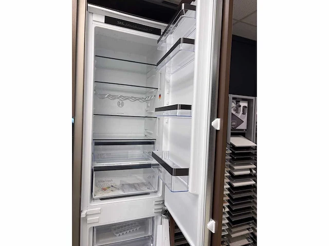 Keller bolton/elba sesam bronziet - showroom keuken - afbeelding 1 van  15