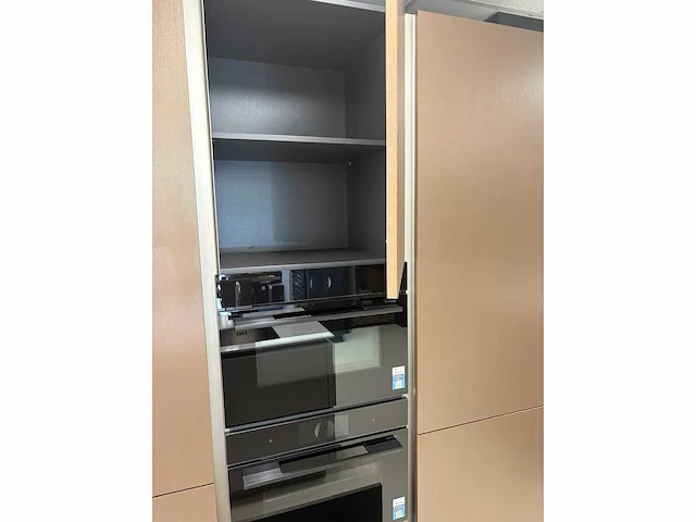 Keller bolton/elba sesam bronziet - showroom keuken - afbeelding 8 van  15