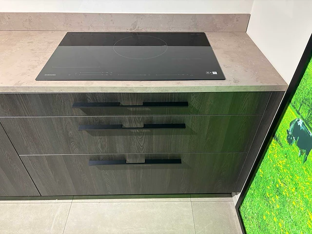 Keller bronx koffie eiken - showroom keuken - afbeelding 3 van  31
