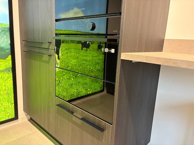Keller bronx koffie eiken - showroom keuken - afbeelding 15 van  31