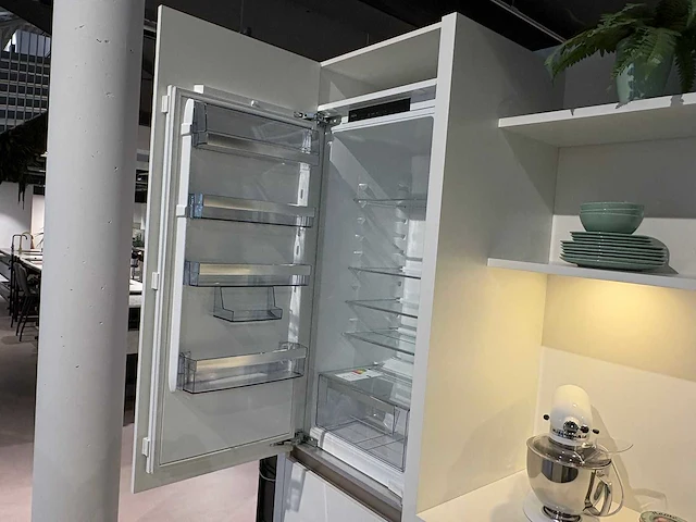 Keller gl5100 nieuw scandinavisch wit lak zijdeglans - showroom keuken - afbeelding 10 van  25