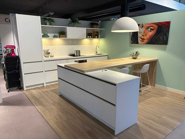 Keller gl5100 nieuw scandinavisch wit lak zijdeglans - showroom keuken - afbeelding 1 van  25