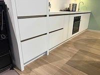 Keller gl5100 nieuw scandinavisch wit lak zijdeglans - showroom keuken - afbeelding 22 van  25