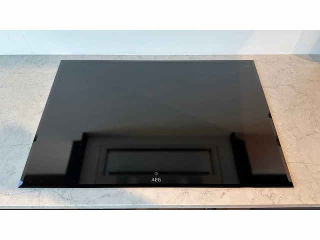 Keller lexington beits bruin eiken verticaal - showroom keuken - afbeelding 8 van  12