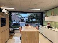 Keller maine/evia wit mat/beits natuur - showroom keuken