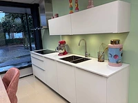 Keller maine/evia wit mat/beits natuur - showroom keuken - afbeelding 7 van  14