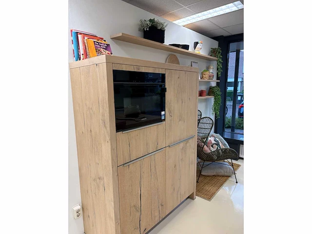 Keller maine/evia wit mat/beits natuur - showroom keuken - afbeelding 9 van  14