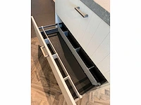 Keller merestein beits op fineer wit/natuur - showroom keuken - afbeelding 12 van  15