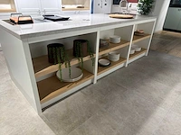 Keller orleans wit structuur wit - showroom keuken - afbeelding 6 van  21