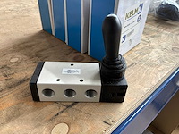 Kelm e-4h31008g pneumatisch richtingsventiel (5x) - afbeelding 2 van  4