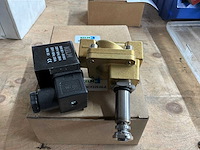 Kelm k225-04-a pneumatisch magneetventiel (3x) - afbeelding 1 van  4
