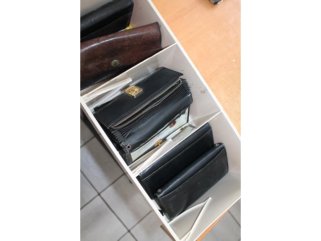 Kelnerportemonnees. 7 stuks. - afbeelding 3 van  3