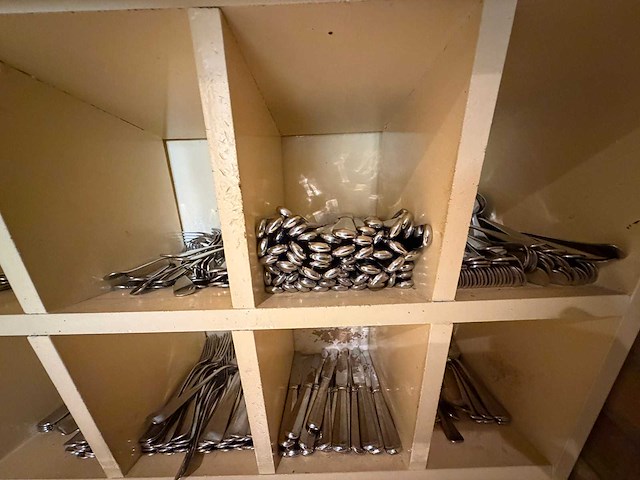 Keltum vorken - lepels - messen bestek set - afbeelding 9 van  10